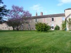 chartreuse du xv siecle chambres d’hôtes + maison en bois piscine spa tennis 3 épis gite de france gers